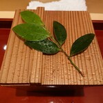 銀座 しのはら - 氷室に因んだ器