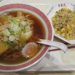 幸楽苑 - 料理写真:半ちゃんセット(中華そば)!