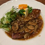 ミスターとフライパン - 和牛ガーリックソテー（和牛ロース肉180g）（2160円）