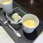 リストランテ アクアパッツァ - 国産モッツァレラチーズとメチャクチャ甘いとうもろこしの冷製スープ、、、たぶん、、、