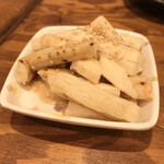 串焼き 串まつ屋 - 山芋ナムル
