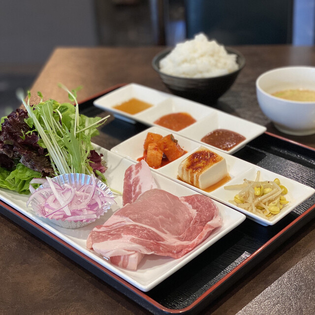焼肉厨 頂 田中 焼肉 食べログ