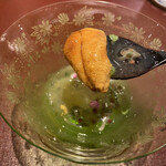 イル アオヤマ - 大きなうに！