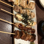 中落ち100円の居酒屋 まぐろんち 神田店 - 