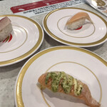 かっぱ寿司 - 活〆はまち＆とろサーモン＆サーモンバジルマヨ炙り