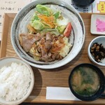Oshokujidokoroakanaya - 生姜焼き定食