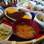 ごはん屋ごっつぉ - 「ごっつぉランチ」