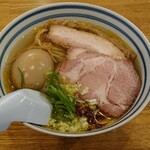 ルースター - 塩ラーメンの味付け玉子トッピング