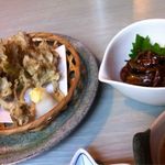 Shoutokuji Onsen Hatsuhana - ブドウの新芽の天ぷら、鰻の肝焼
