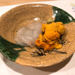 うを徳 - 羅臼の雲丹と大分城下鰈のお造り