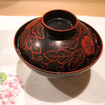 うを徳 - 揚げ鱧と芋茎(ずいき＝里芋の葉柄)のお椀