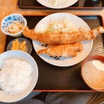 柳ばし - たらフライ定食　890円