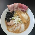 王者-23 - 真鯛と金目鯛(盛りチャーシュートッピング)