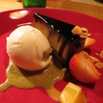 ファニエンテ - 【再訪３】デザート　ピスタチオのプリン