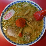 赤湯ラーメン 龍上海 - 赤湯からみそラーメン（¥880税込み）