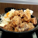 伝説のすた丼屋 - 横から見ます！