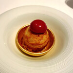 Plaiga TOKYO - 毛蟹とビーツピクルスのたこ焼き仕立て