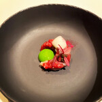 Plaiga TOKYO - 5．馬肉とイカのタルタル　キャヴィア乗せ