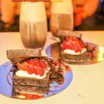 バイ ブック アンド ベッド トウキョウ - 