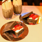 バイ ブック アンド ベッド トウキョウ - 