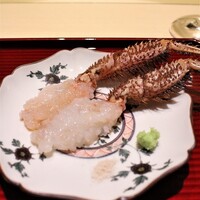 銀座 結絆 - 【第一幕】 昆布出汁洗い氷締め 酢橘塩 小豆島だし醤油