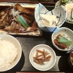 Shokudou Shima - 日替り定食かぶと煮