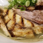 麺屋 六感堂 - 冷製 シャポーン鶏の山椒ＳＯＢＡ（しお）＋鶏タタキ増し