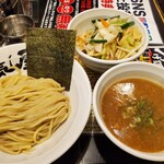 Tsukemen Tsukiya - 野菜つけ麺