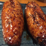焼鳥 酉たけ - つくねはタレで　濃く見えますがとてもあっさりしていて後味がいいです　何本でもいける味です