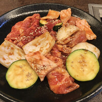 ヤキニク甲 - ミックス焼肉ランチ