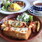 Tona cafe - 