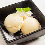 Condensed milk vanilla ice cream