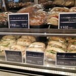 ル・プチメック - 店内ショーケース②