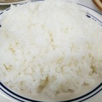 キッチン南海 - ご飯は大盛？(中盛りかも)