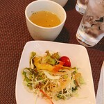 Taishuubisutoromumumu - スープ＆サラダ