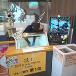 カギ ベーカリー - 店内雰囲気