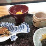 心根 - 塩鮭燻製　卵黄　香の物　本枯れ節