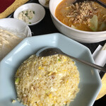 菜佳肴 - 四川風坦々麺とハーフチャーハン 800円