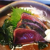 土佐料理 祢保希 新宿店 - 鰹たたき