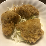 おふくろ亭 - 2020/06/23
      ホル鍋 単品 300円
      チキンカツ 100円
      天ぷら盛合わせ 100円