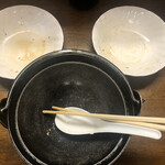 おふくろ亭 - 2020/06/23
      ホル鍋 単品 300円
      チキンカツ 100円
      天ぷら盛合わせ 100円