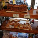 鹿島田ベーカリー - 店内から