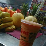 鄭老牌木瓜牛奶 - 濃厚です！