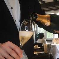 オーベルジュ・ド・リル サッポロ - スパークリングで注いで　【　２０１２年４月　】
