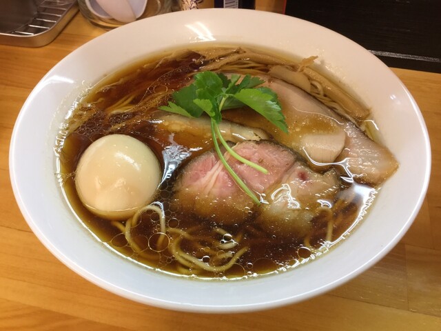 鶏１００ 化学調味料不使用 東京の名店仕込みの 極上醤油中華そば By ラスタ らぁ麺 はんにゃ 西川緑道公園 ラーメン 食べログ