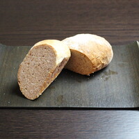 自家製ライ麦パン