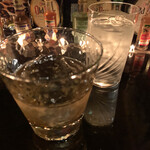 バー＆レストラン クエルクス - 