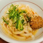 なか卯 - 冷小担々うどん