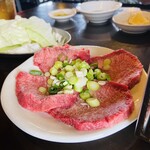 味源 - ホントに
      この塩タンが930円は安すぎる〜