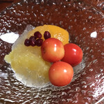 日本料理 新茶家 - 夏ミカンと地物岩淵りんご園のサクランボ